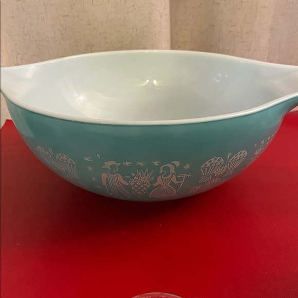 Vintage Pyrex Amish Butterprint Bowl.#4444 qt 13”W 10.3”D4.5”H
